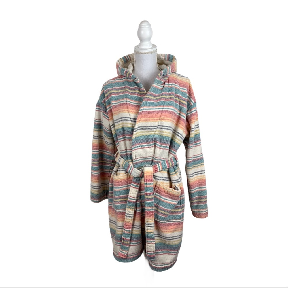 Pendleton Striped Robe